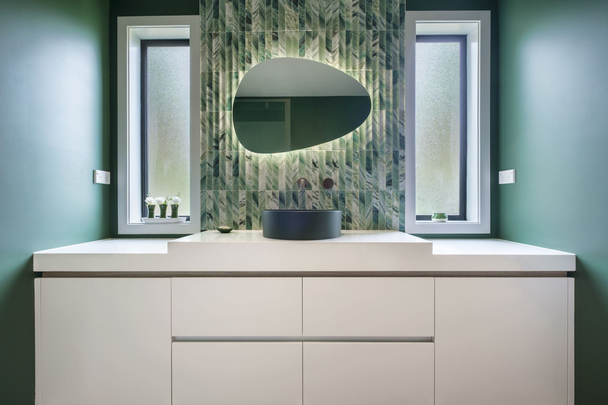 ensuite 2.jpg